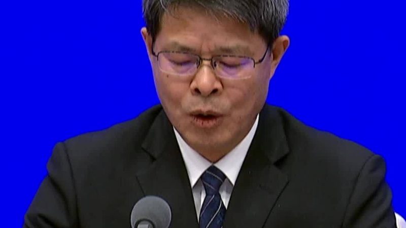 微服务架构下，如何高效使用Docker Compose进行部署？**